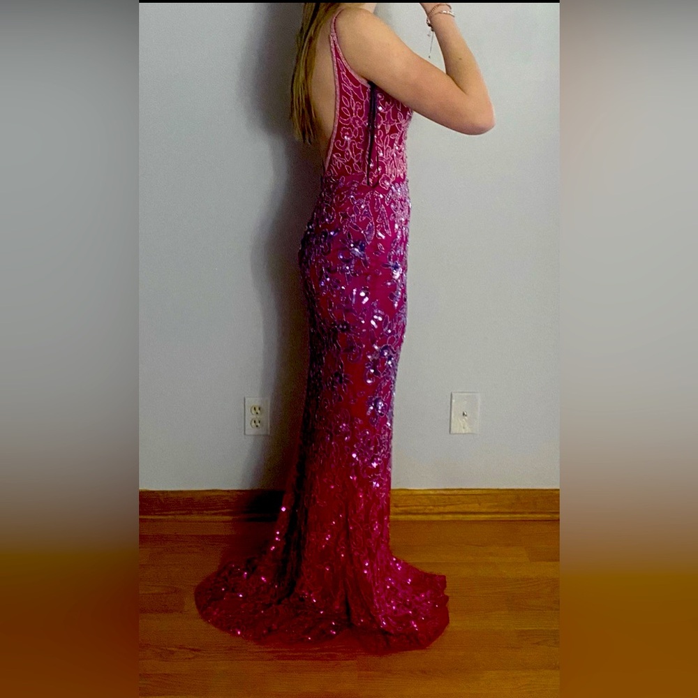 Prom dress! - Picture 2 of 5